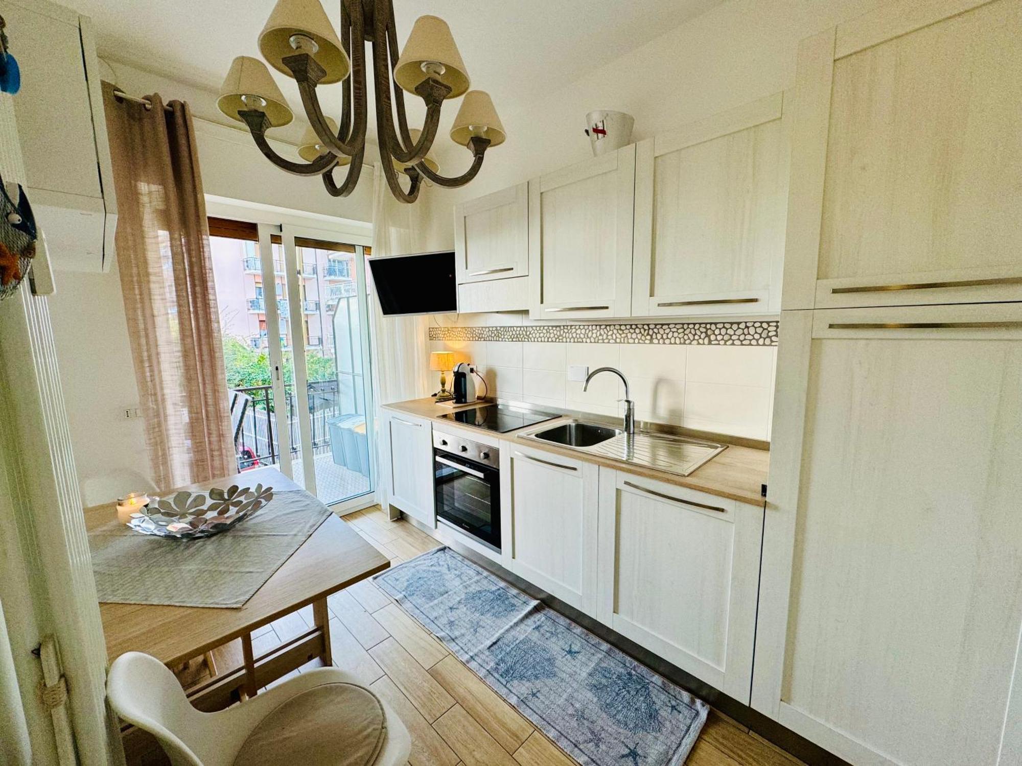 Il Timone Apartment ริวาลิกูเร ภายนอก รูปภาพ